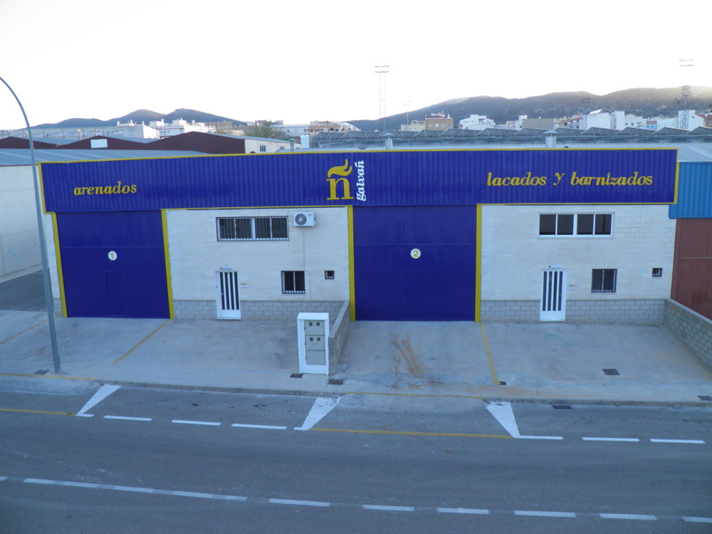 Fachada de Galvañ Arenados, Lacados y barnizados Desde Castalla, con cobertura en todo Alicante