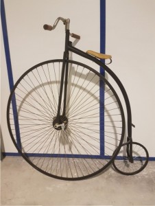 Bicicleta antes de arenado de precisión