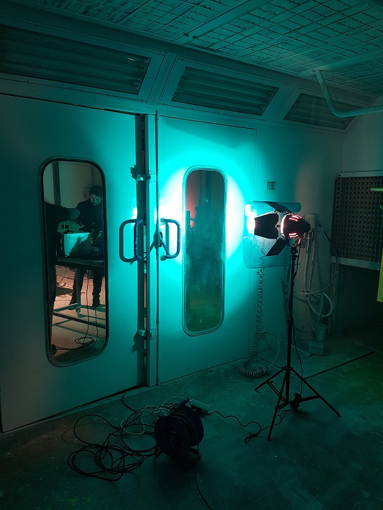 Luces en el spot de Galvañ Lacados y Arenados